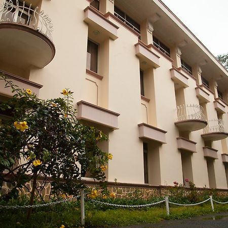 Golf 1 Hotel Dalat Bagian luar foto