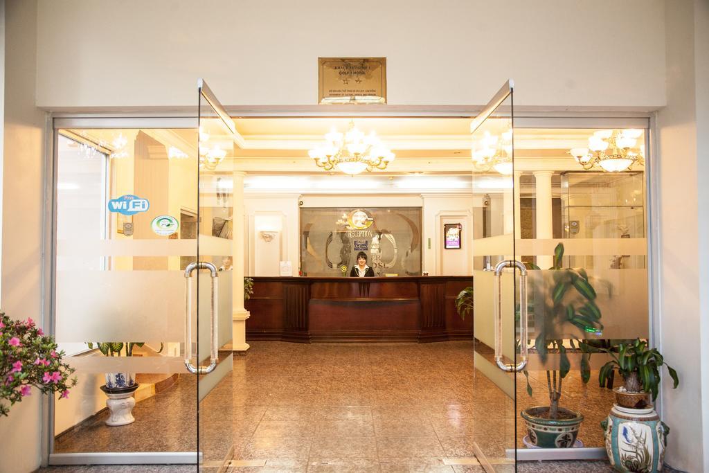 Golf 1 Hotel Dalat Bagian luar foto